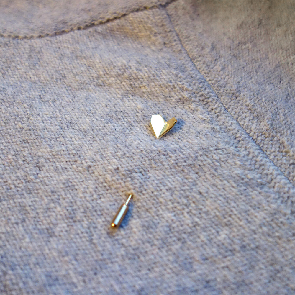 Hearts Folded Lapel Pin small