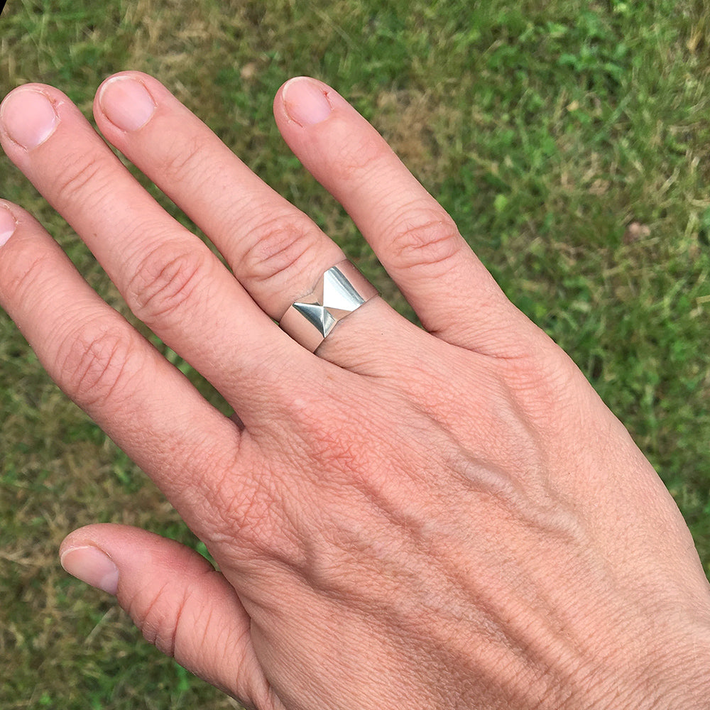 Knick Ring rund breit